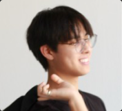Aaron Lee smiling